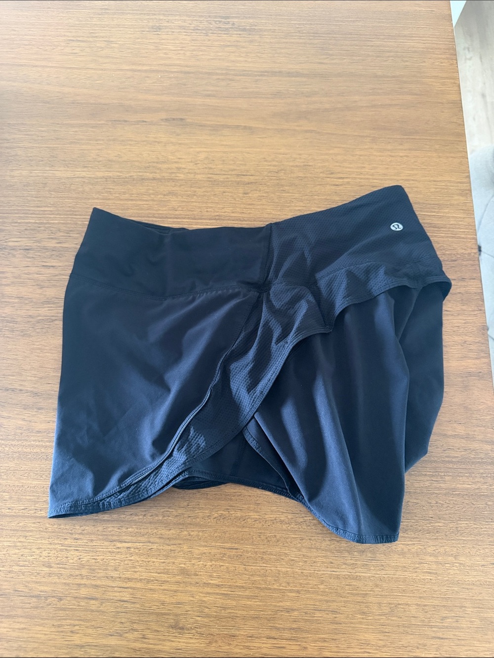 Lululemon Black running shorts - Picture 3 of 3
